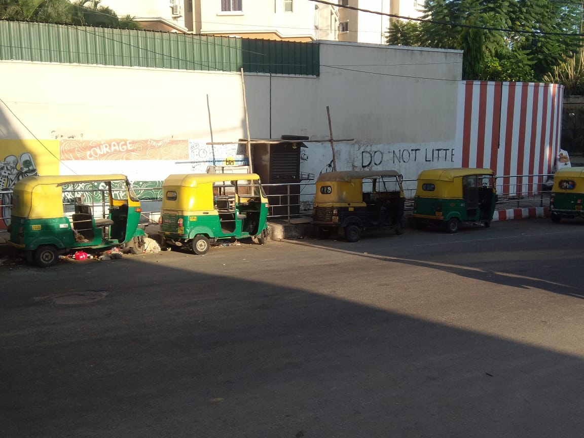 With unorganised sector in peril, auto drivers turn to vegetable vendors and delivery boys